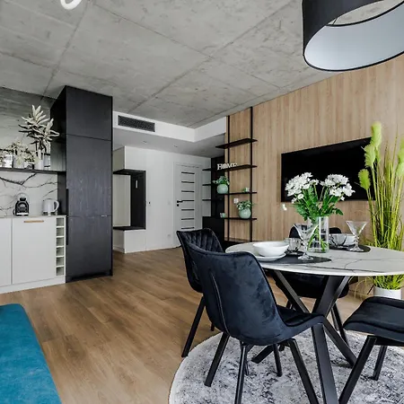 Apartment Emilii Plater Warsaw Exterior photo